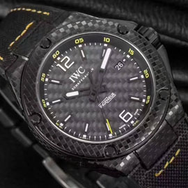 IWCスーパーコピー時計 ビッグインヂュニア ・​​AMG​ブラックシリーズCal.80110ムーブメント