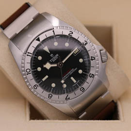 Tudor Black Bay P01 ブラックベイ P01 Ref.M70150-0001(2019新作)